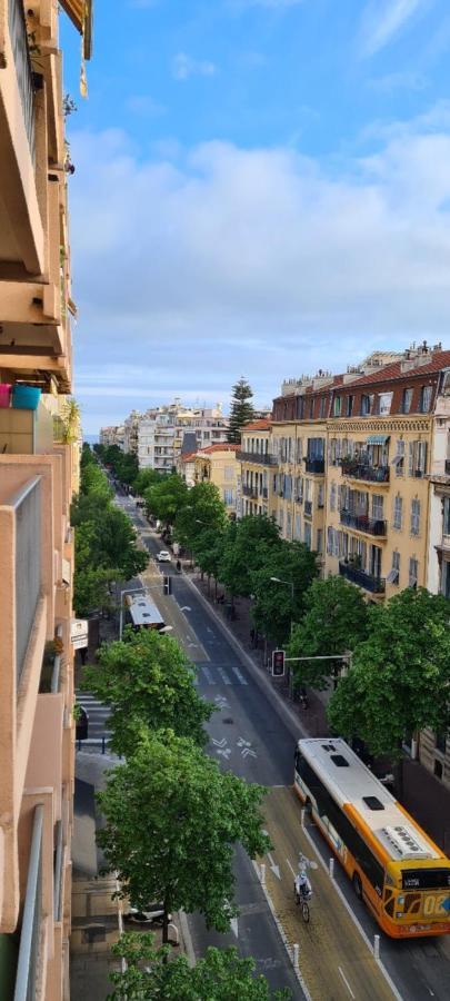 Centre De Nice - Musiciens - Marechal - Balcon 500M Promenade Des Anglais Esterno foto